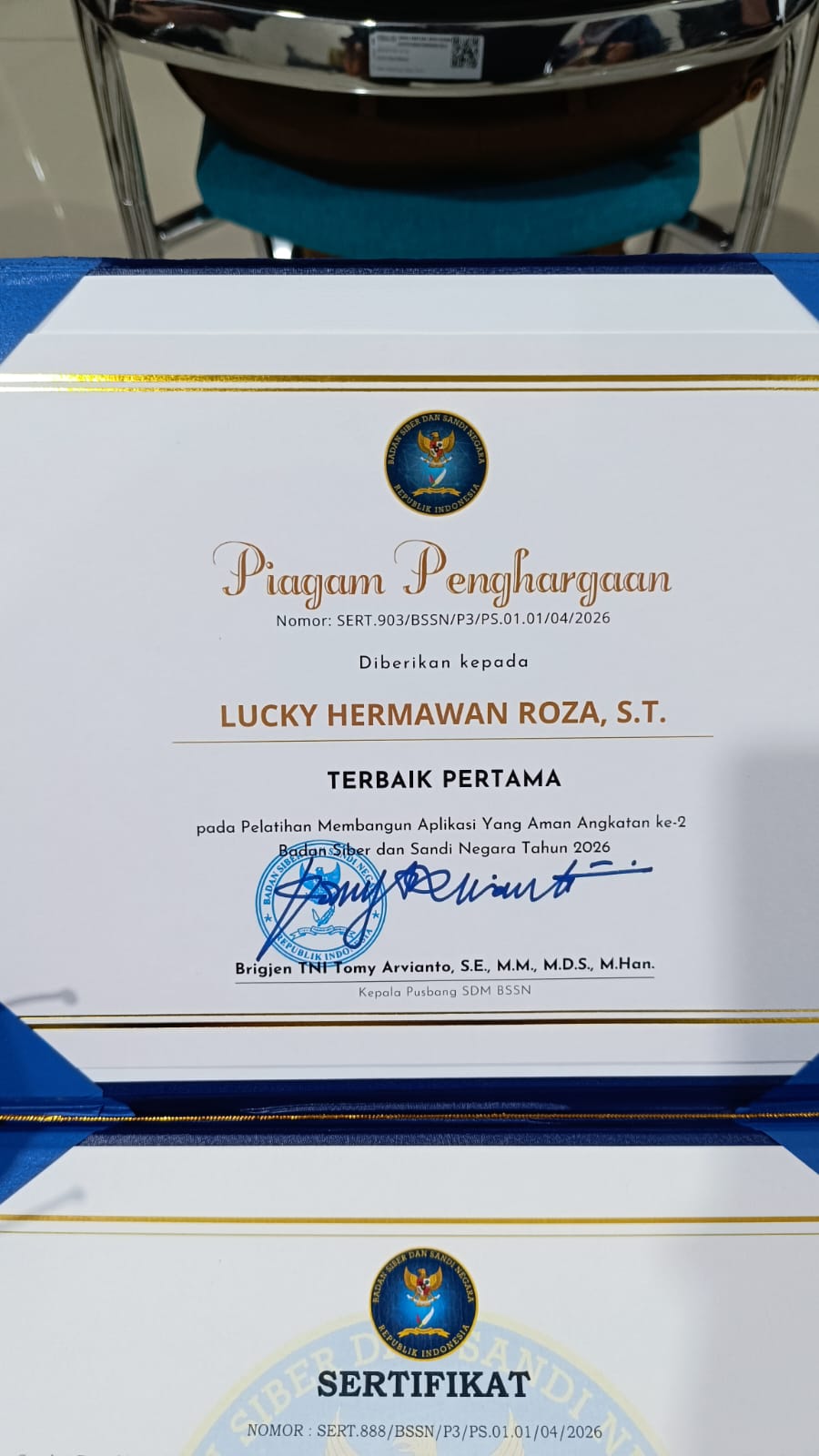 Mendapatkan Predikat Peserta Terbaik Pertama pada Pelatihan Membangun Aplikasi yang Aman Di BSSN Tahun 2026